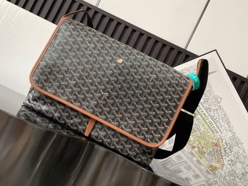 Goyard Capetien MM Askılı Çanta Siyah ve Ten Rengi