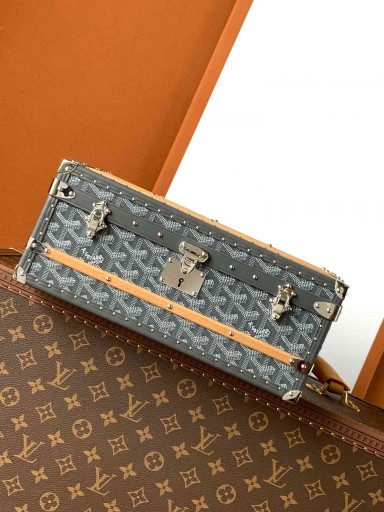 Goyard 352 Kasa Gri