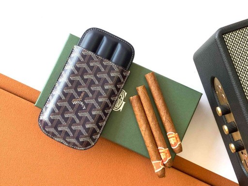 Goyard تشرشل 3 السيجار الحالة أزرق
