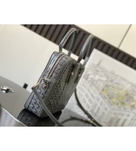 Goyard Ambassade PM Asiakirjan Tapauksessa Harmaa
